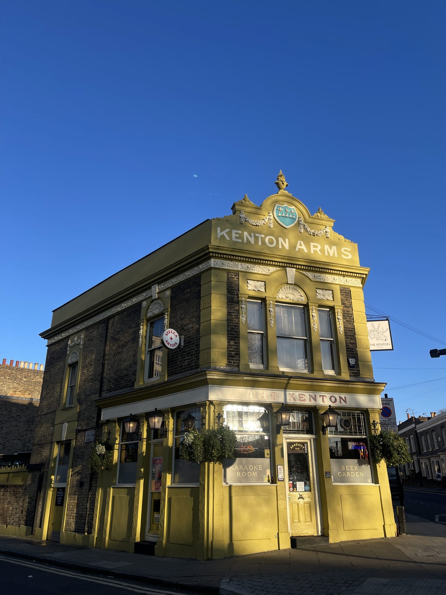 The Kenton, Homerton, on a summer day